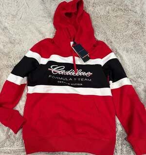 Tommy Hilfiger x Cadillac Formula 1 Team Colorblock Panelled Script Hoodie Red